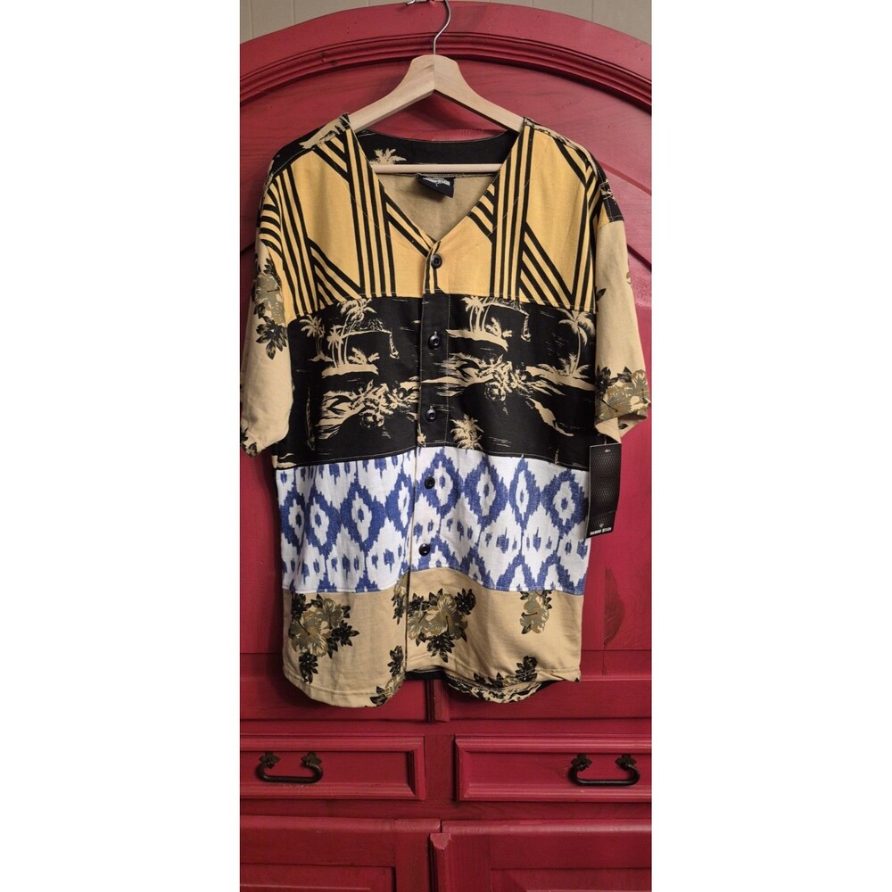 NWT Diamond Stash Men L Short Sleeve Patchwork Button Up Shirt Tropical Floral
